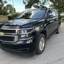 Chevy Suburban 2019 Black Interior 