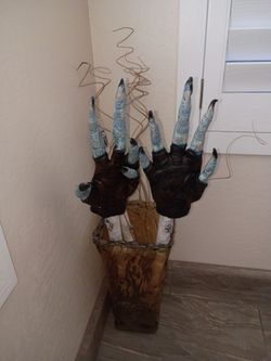 Adult Halloween gloves 3.00