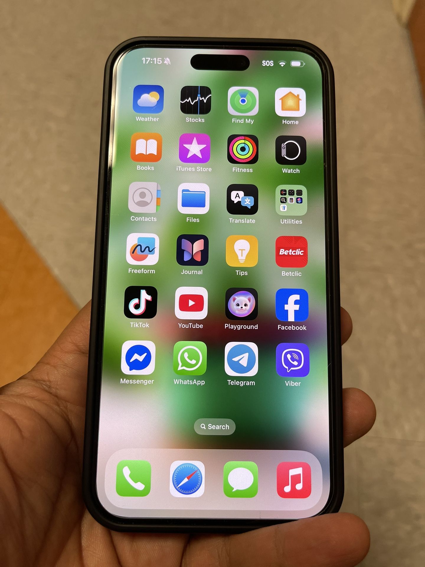 iPhone 15 pro Max 256gb Read Description