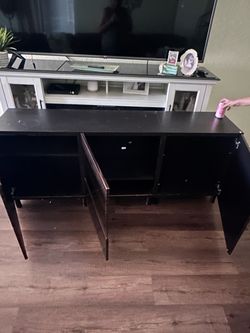 Tv stand