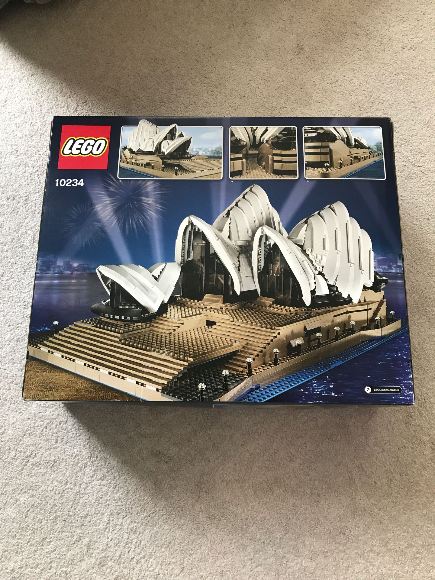 LEGO Sydney Opera House. 10234