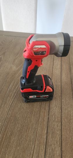 Milwaukee M18 Work light and 5ah xc battery