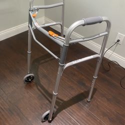 New walker for elderly or handicap