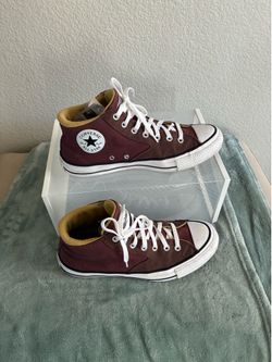 Shoes men’s converse size.10.5