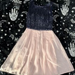 Juniors navy Sequin Formal Dress, NEW Without Tags 