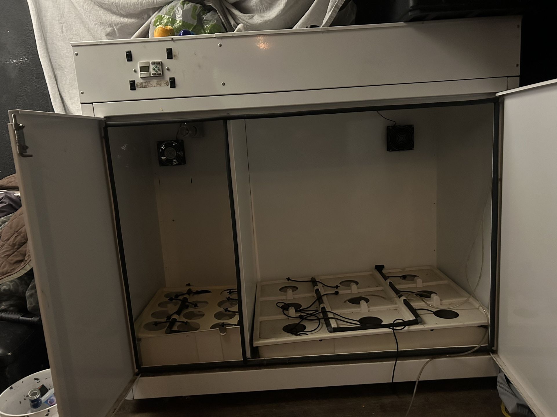 BC Northern Lights Grow Box Automated System