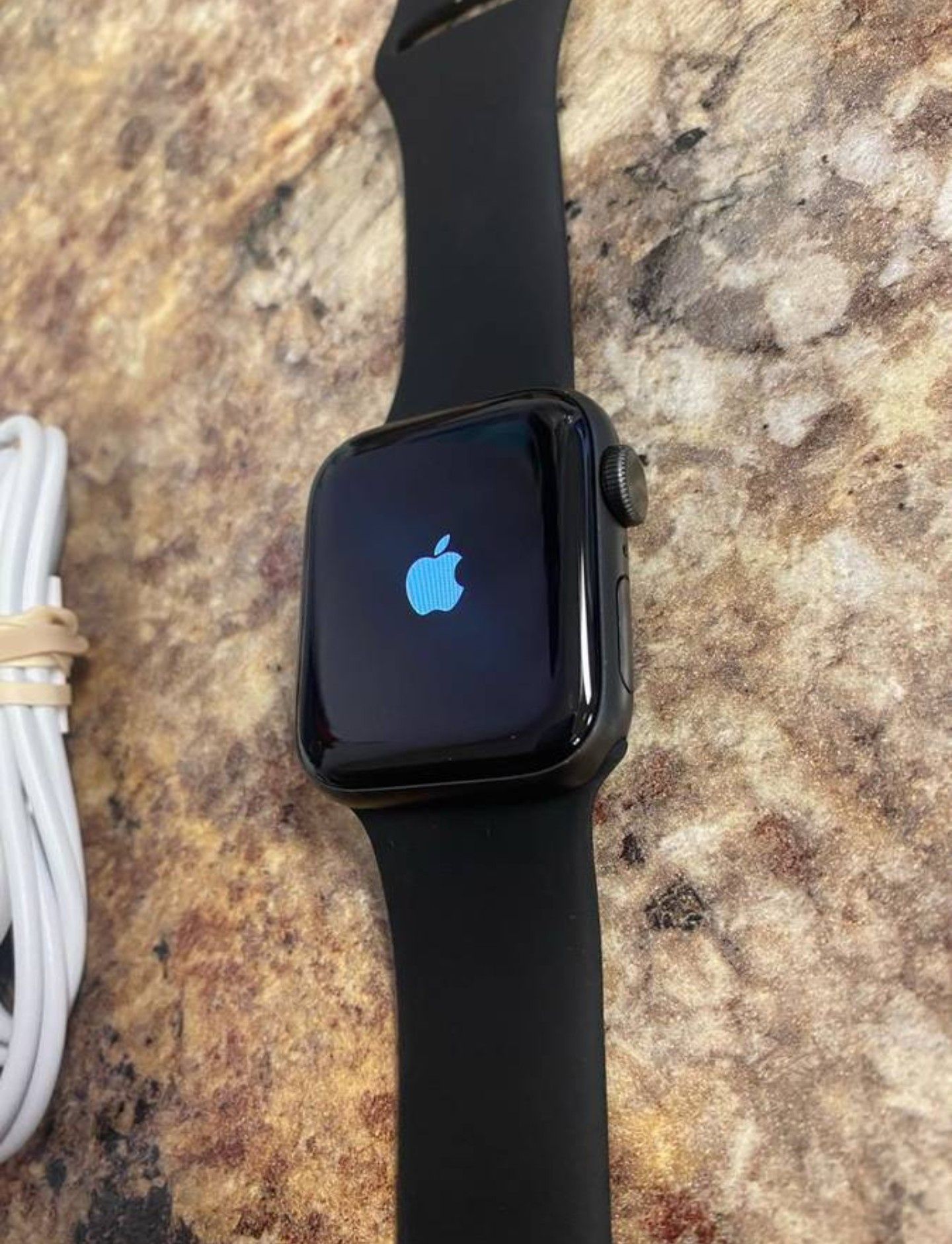 Apple watch series 5 44mm