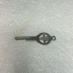 Oldsmobile key Vintage