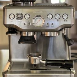 Breville Barista Express Espresso Machine BES870
