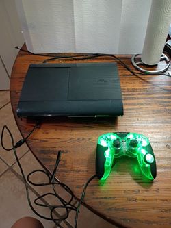 Ps3 game machine and light up. Controller