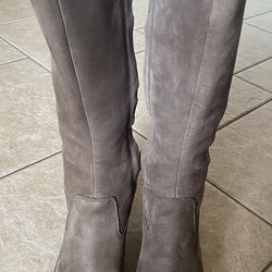 Keen Women Akita Suede Leather Zip Wedge Boot Sz 8