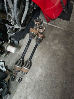 370Z Axles and hubs