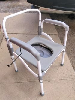 Commode
