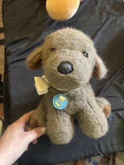 Vintage 1986 Dakin plush