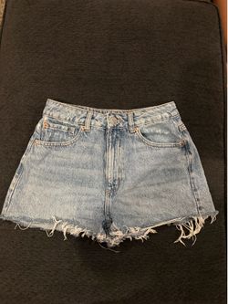 Women’s Garage Jean shorts
