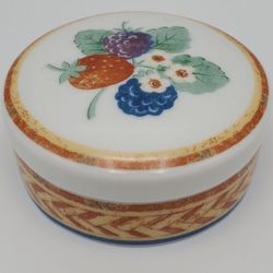 Viste Alegre Vintage Porcelain Trinket Box