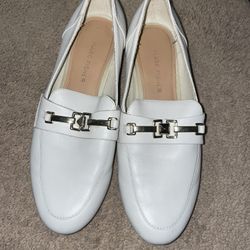 Marc Fisher White Flats