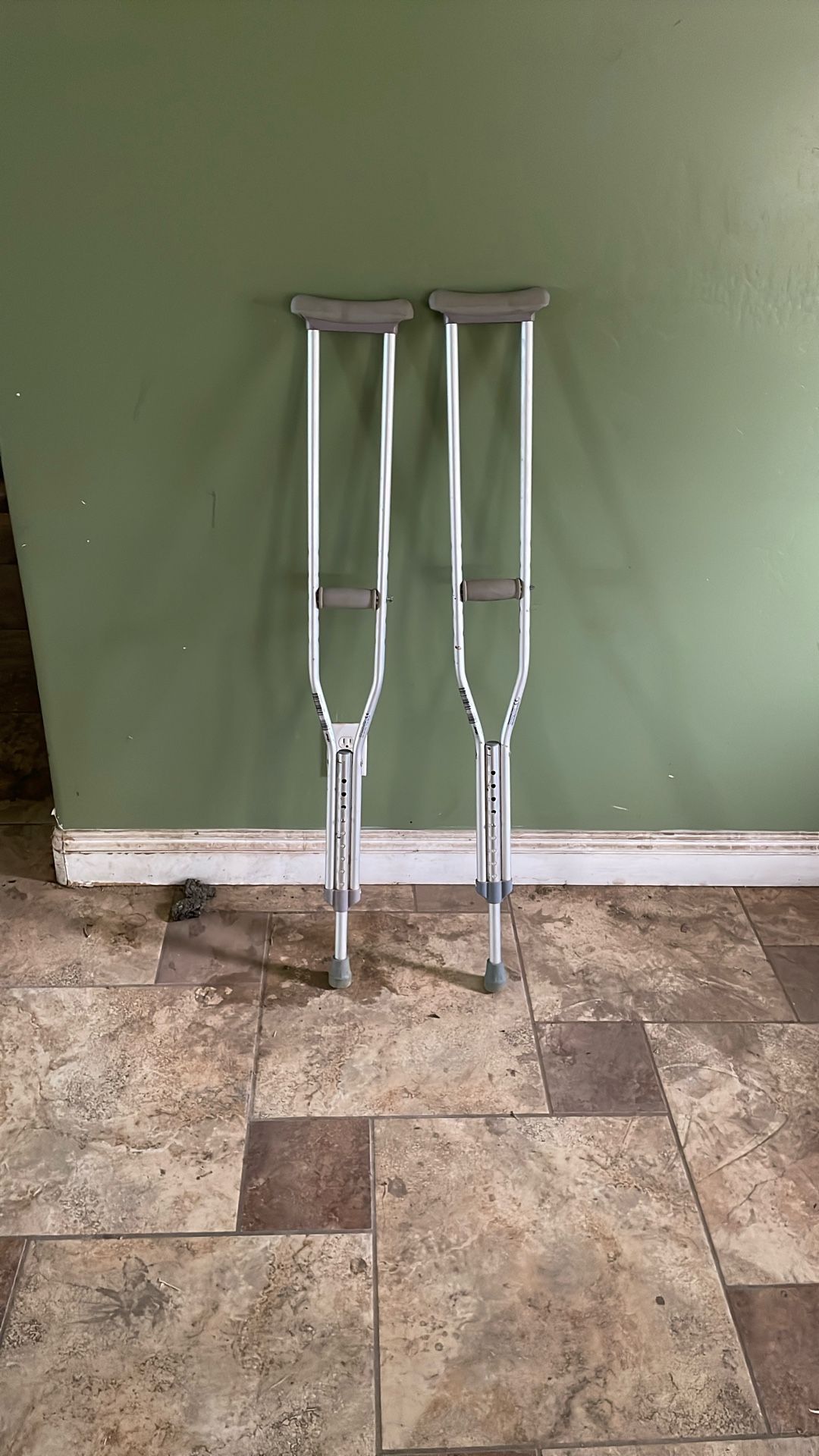 Crutches