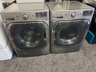 LG Set Washer & Gas Dryer