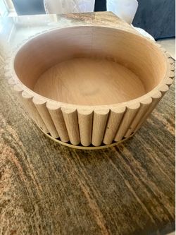 Scalloped Wood Decorative Bowl