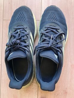 Men Addidas Shoe Size 10