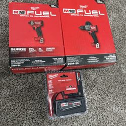 Milwaukee M18- Impact,Hammer/Drill 