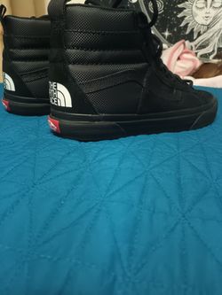 Vans Northface Winterized Size 9.5 Waterproof.