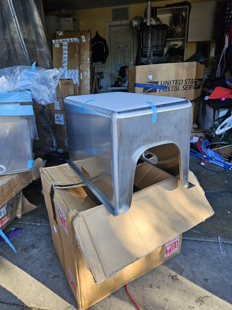 Cat Litter Box Stainless Steel. 