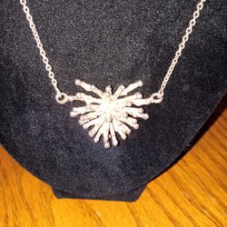 Heavy Solid  925 Silver. (20 ") Freeform Snowflake Necklace And Chain  $125 F