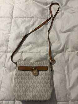 Michael Kors Hamilton Crossbody Bag