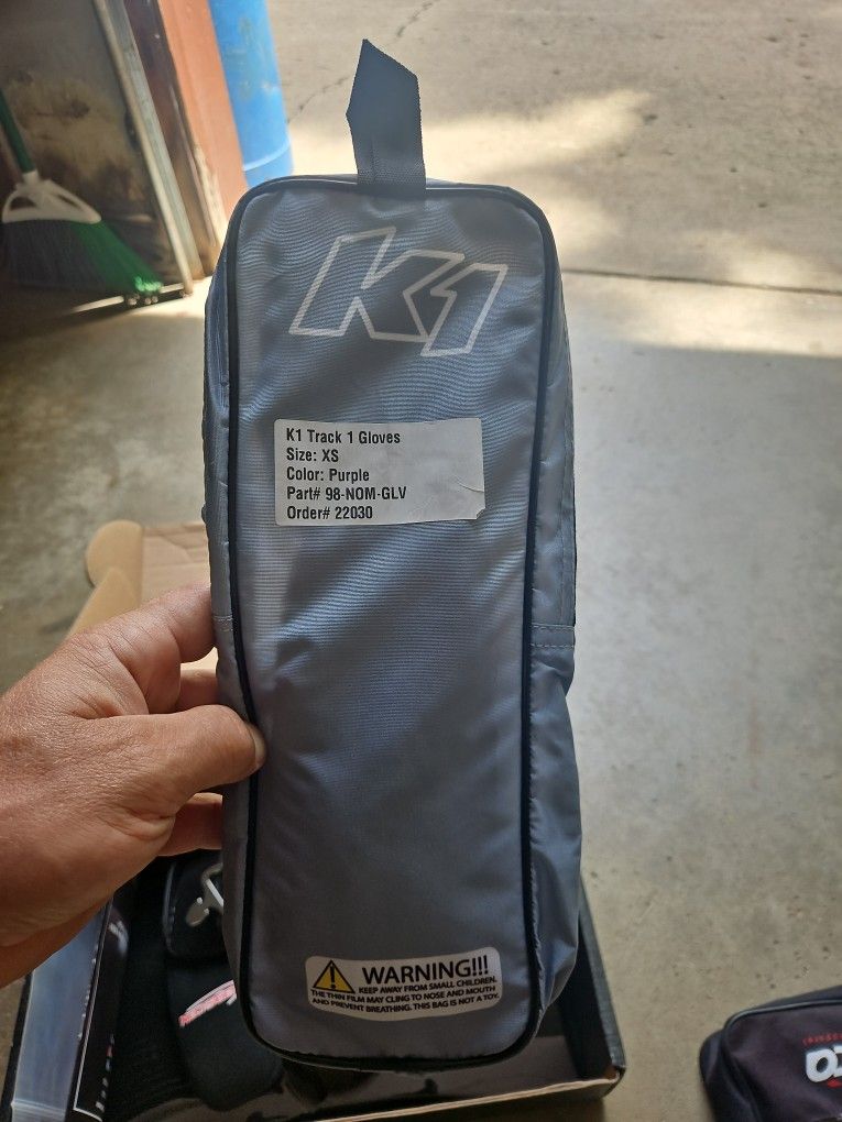 K1 Racing Gloves