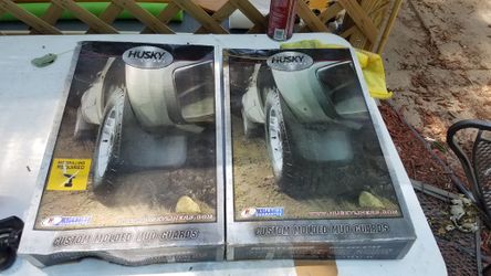 Husky molded mud guards