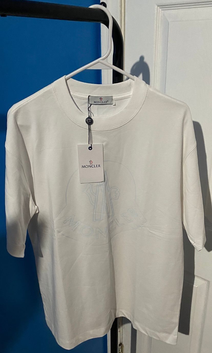 Moncler T Shirt