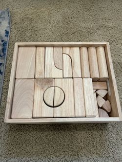 Melissa & Doug Standard Unit Blocks