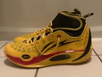 Li-Ning Wade 808 2 Ultra V2 “BruceLee” Edition