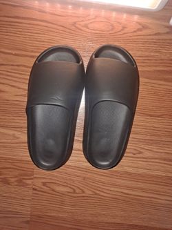 Small feet slides