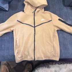 Nike Tech Hoodie