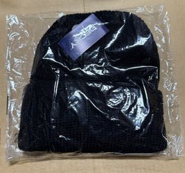 11 Black DECKY Beanies