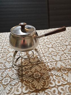 Stainless Steel Chafing Pan with Stand and Lid