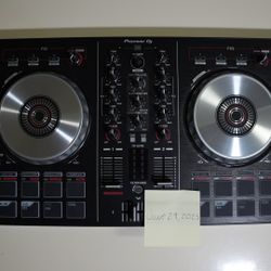 Serato Pioneer Dj DDJ-SB2 with case