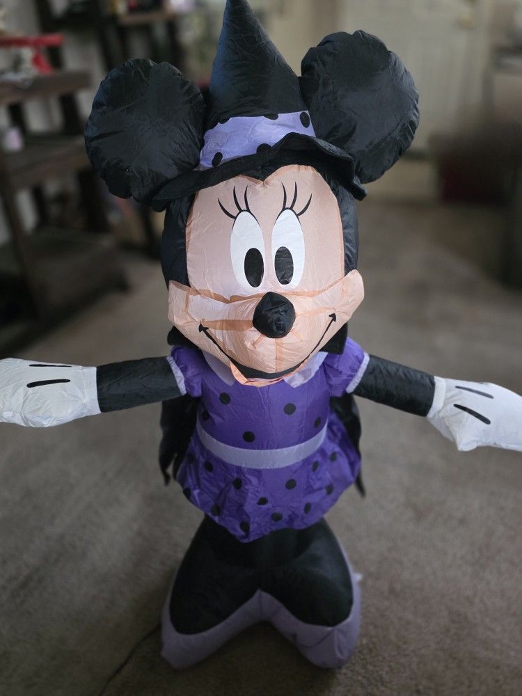 Gemmy 3.5ft Disney's Minnie Mouse in Bat Costume Halloween inflatable