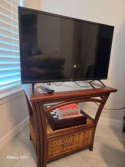 TCL Roku TV Flat Screen Television