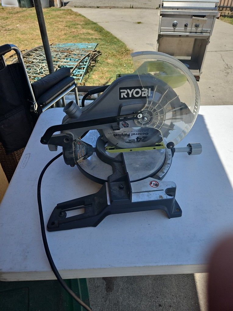 Ryobi Compound Saw 