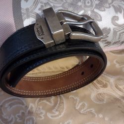 Black Belt Levy's ...Size 30-32..Not Used..