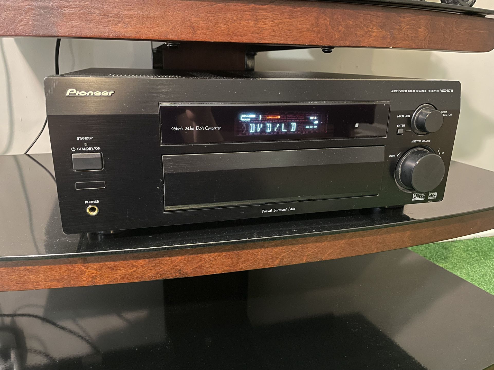 Pioneer VSX-D711 5.1 Multi-Channel Home Theater Receiver