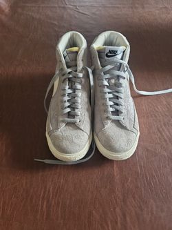 NIKE BLAZER PREMIUM  VINTAGE WOLF GREY SIZE 8.5