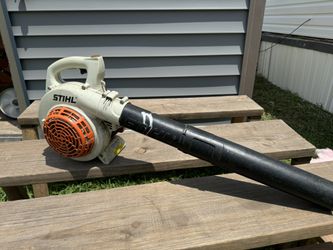 STIHL Handheld Blower