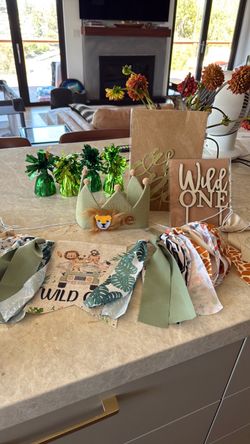 Free wild one theme bday stuff