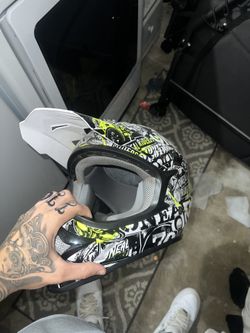 O’Neil Helmet Medium