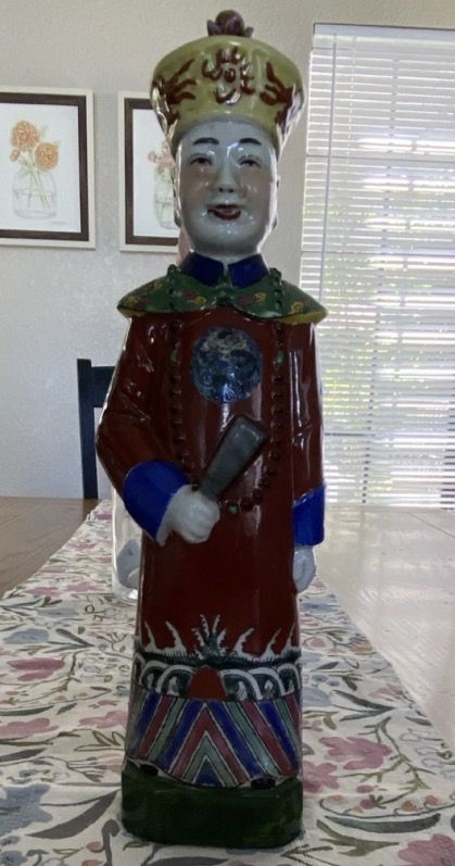 Chinese Porcelain Ceramic Official Figurine Multicolor Marked Base